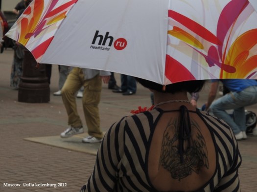 jägerin oder gejagte klein It`s raining (,) men :-) Moscow 2012