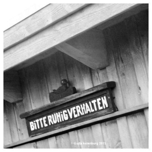 bitte ruhig verhalten