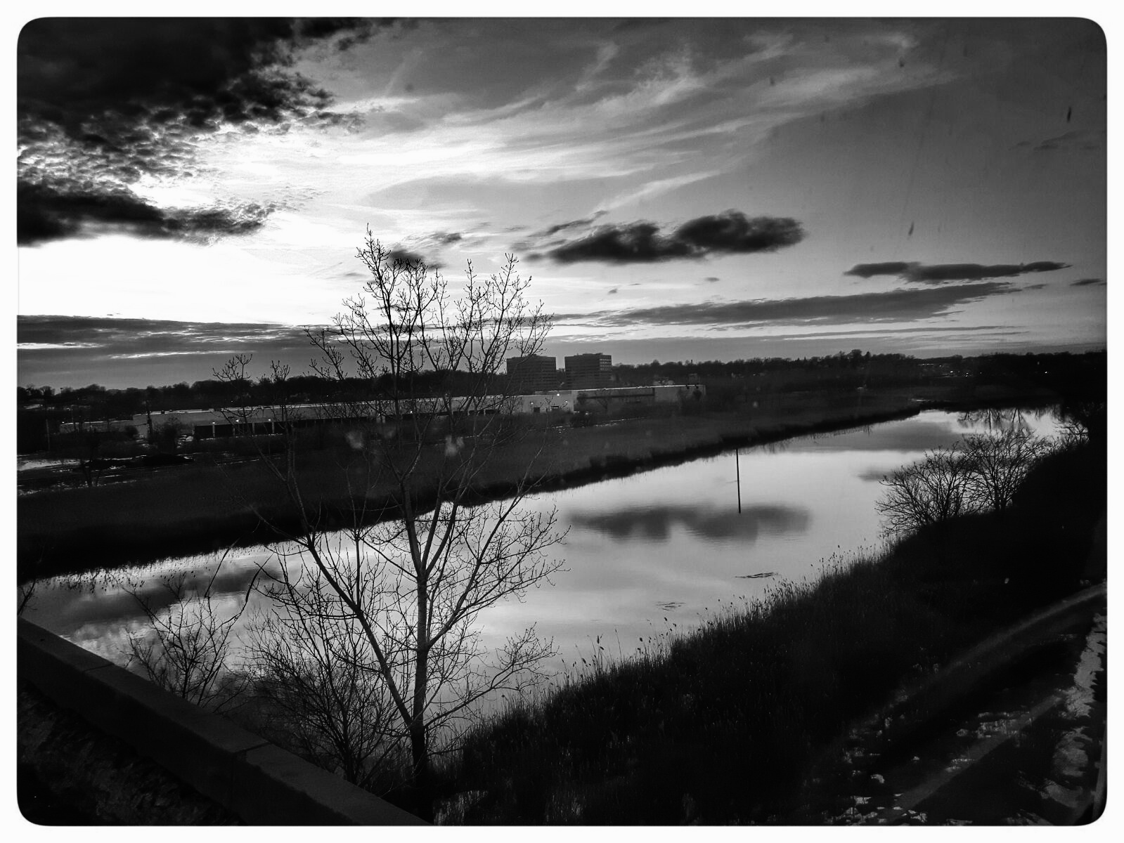 WhatsApp Image 2017-03-29 at 23.59.08