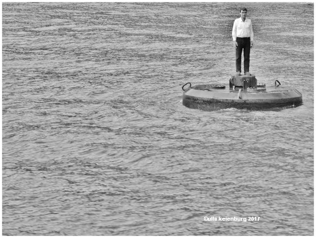 THe man in the mirror